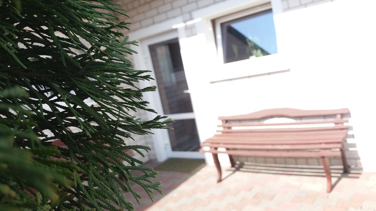 Guest House Uyutnyy Brest Exterior photo