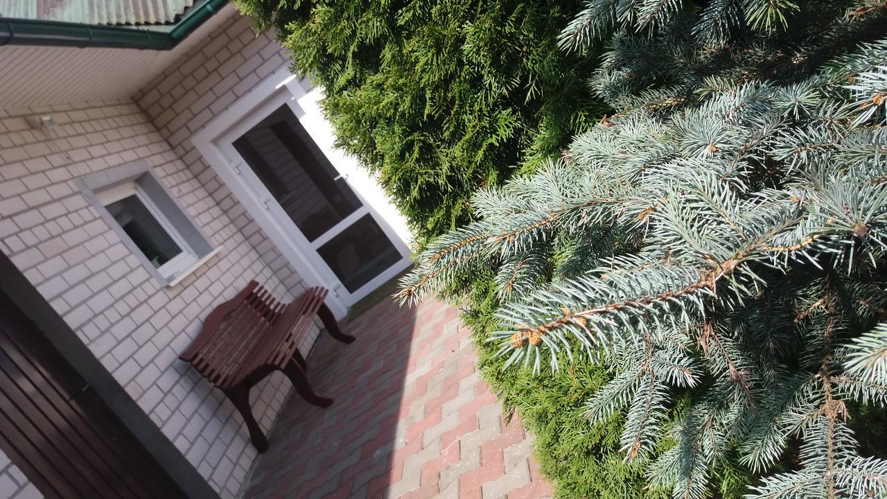 Guest House Uyutnyy Brest Exterior photo